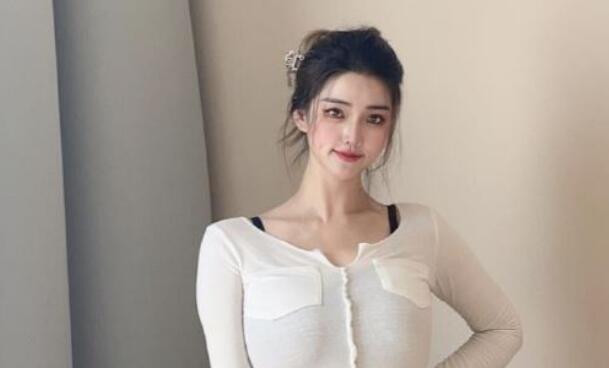 居然小蓝蓝01