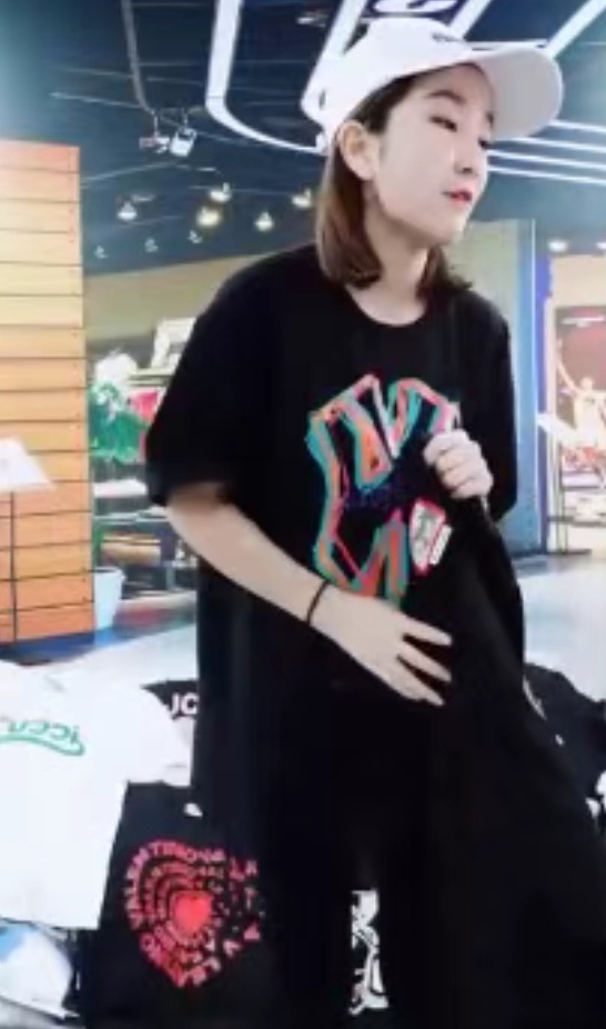 轻奢男女同款T恤直播话术03