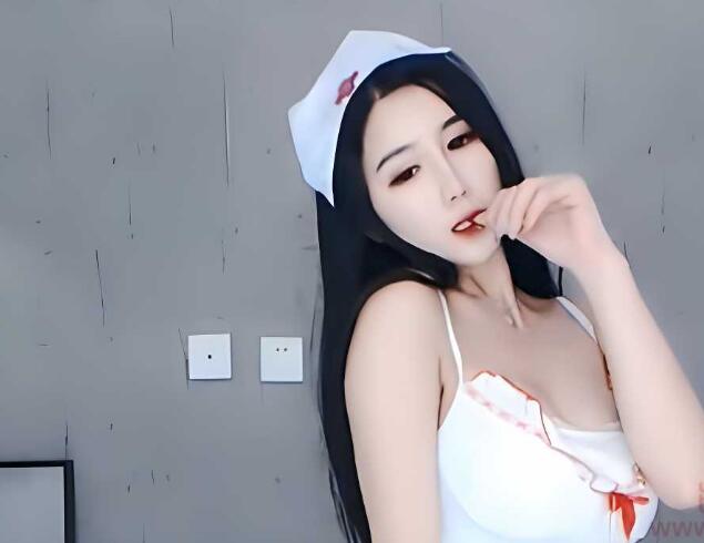 虎牙果果