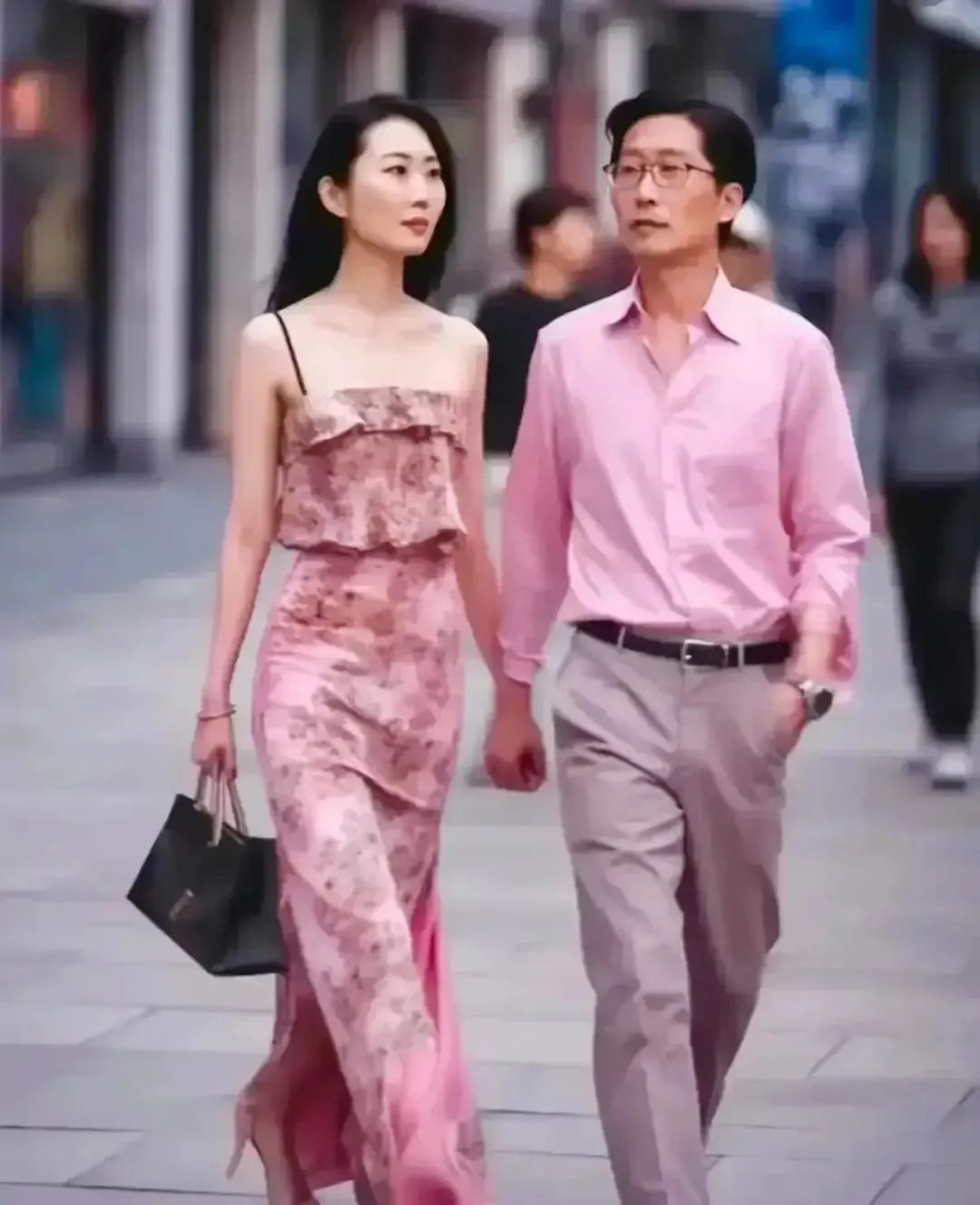 牵手门董小姐03